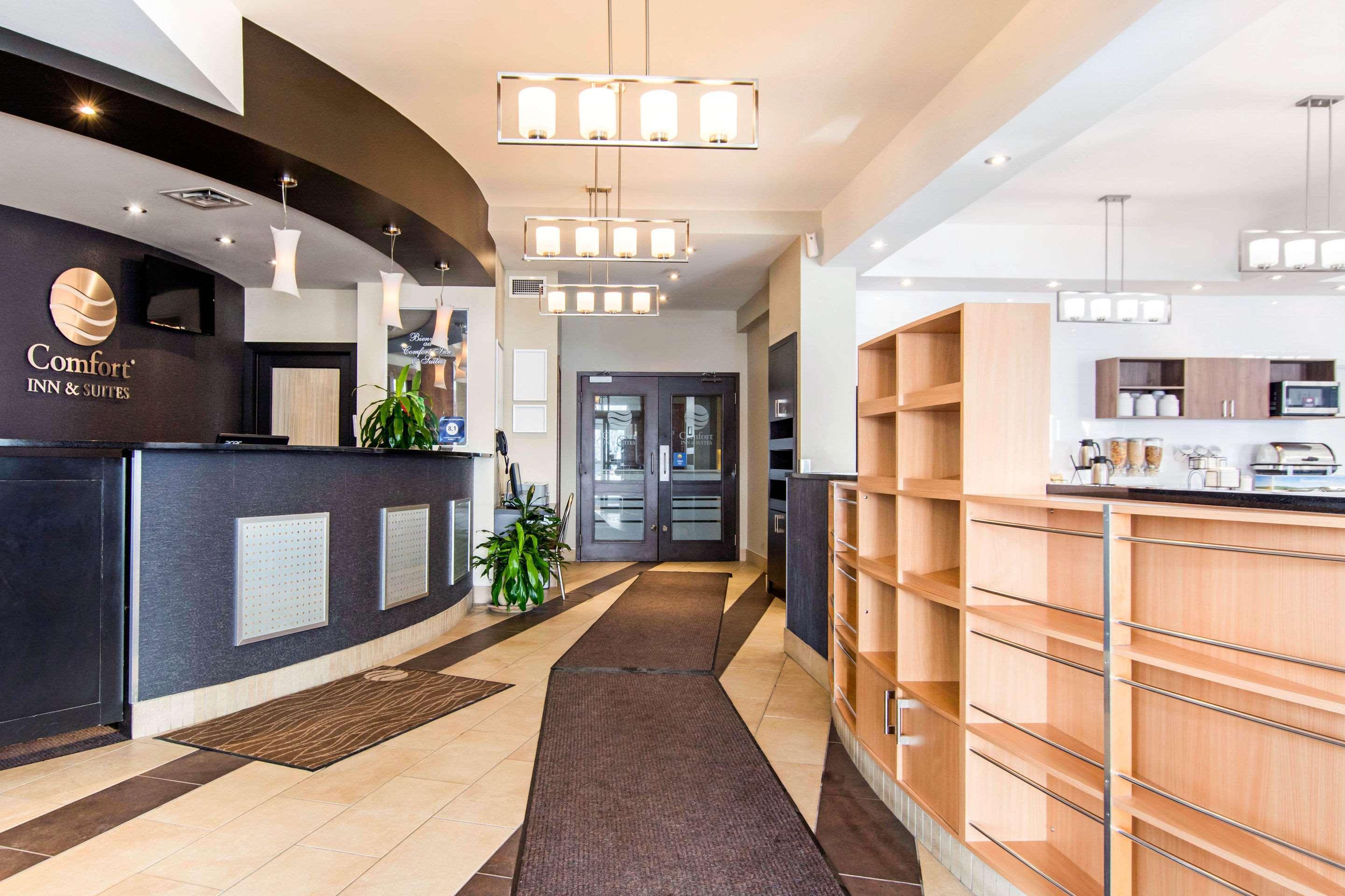 Comfort Inn & Suites Saint-Jerome Eksteriør billede