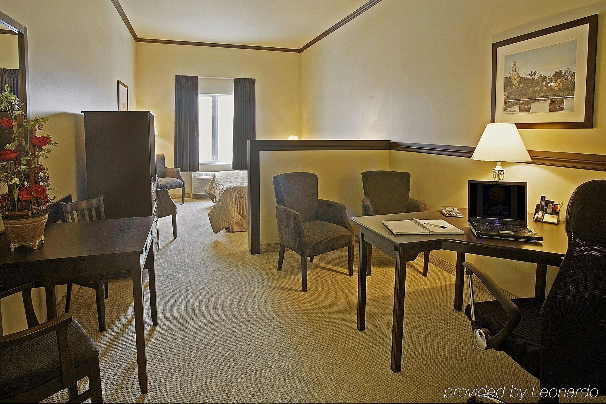 Comfort Inn & Suites Saint-Jerome Værelse billede